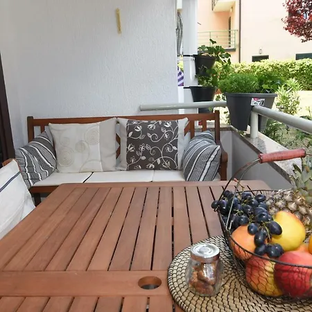 Henne Apartman Poreč
